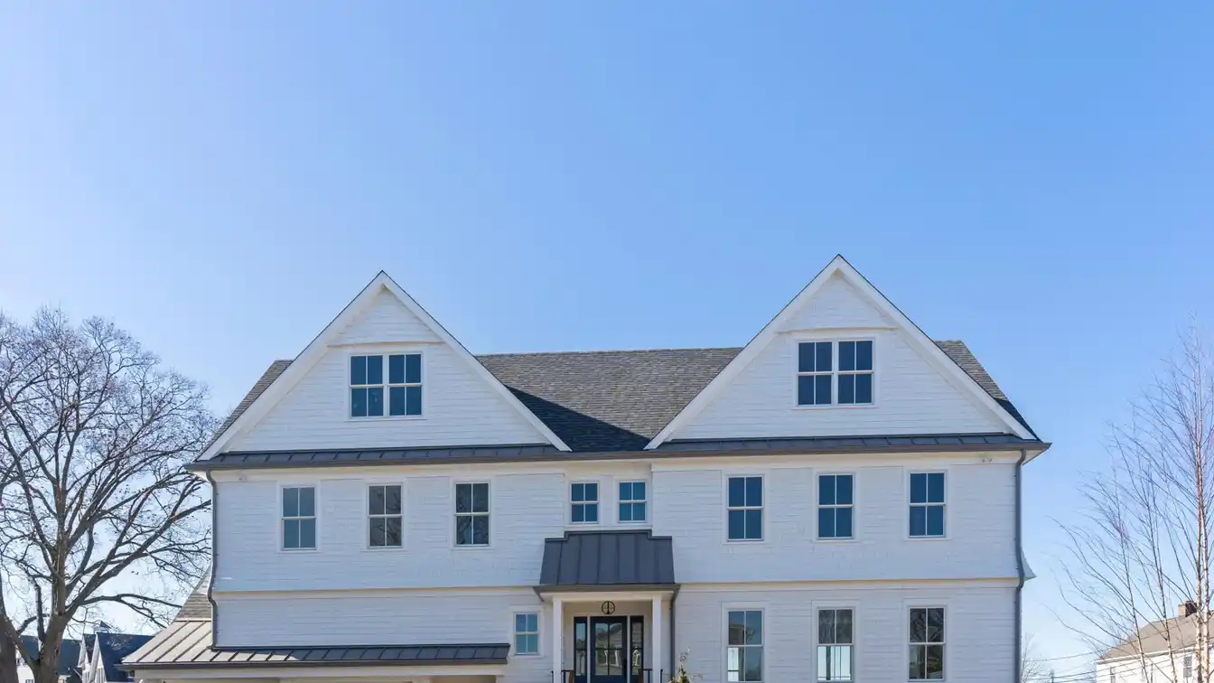 Coastal Retreat in Sought-after Marvin Beach