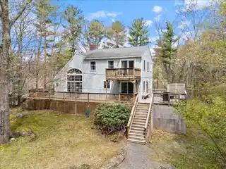 A Charming Slice of Paradise