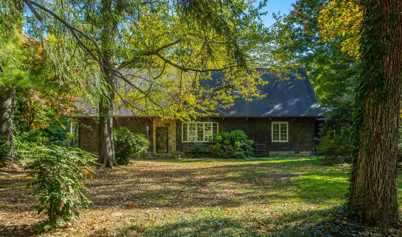 Two Prime Acres in the Heart of Summertown