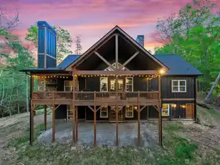 Expansive Family Retreat