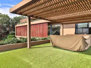 Opulent Home in Zimbali