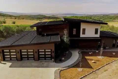 Exceptional Residence on Nearly 36 Acres in Giant Sky Ranch