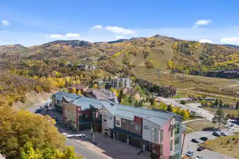 Crawford Square's Exclusive Slopeside Residence