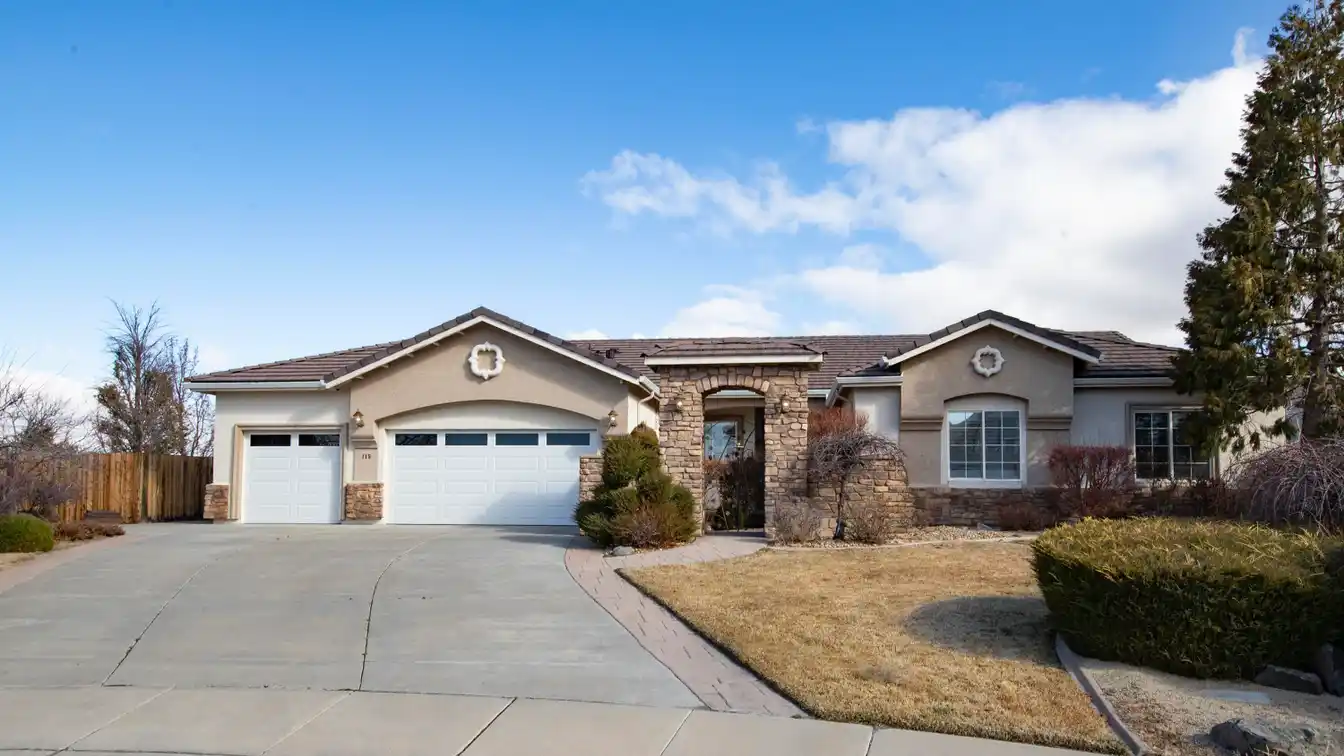 Single-story Home on a Quiet Cul-de-sac in Hidden Valley