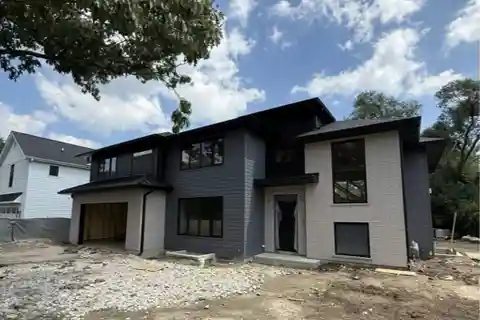 Stunning Custom-Built Contemporary Residence