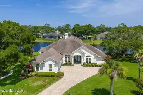 Upgraded Lakefront Home in Jax Golf and Country Club