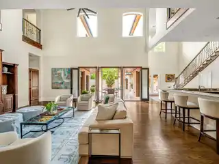 Stunningly Re-imagined Transitional Modern