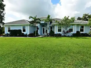 Luxury Meets Livability Near the St. Lucie River