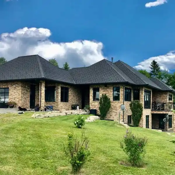 SPECTACULAR LANDMARK HOME