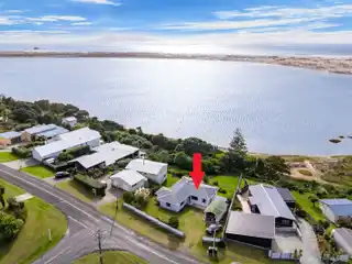 1960's Weatherboard Home Needing a Little Tlc