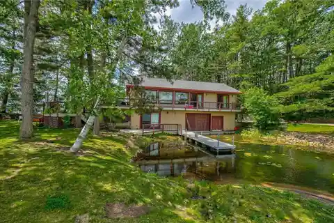 Round Lake Peninsula