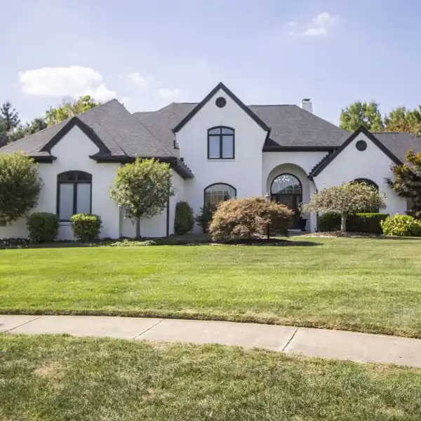 STEP INTO LUXURY WITH THIS STUNNING FOUR BEDROOM