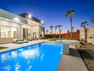 New Construction on a Sprawling Lot in the Catalina Foothills