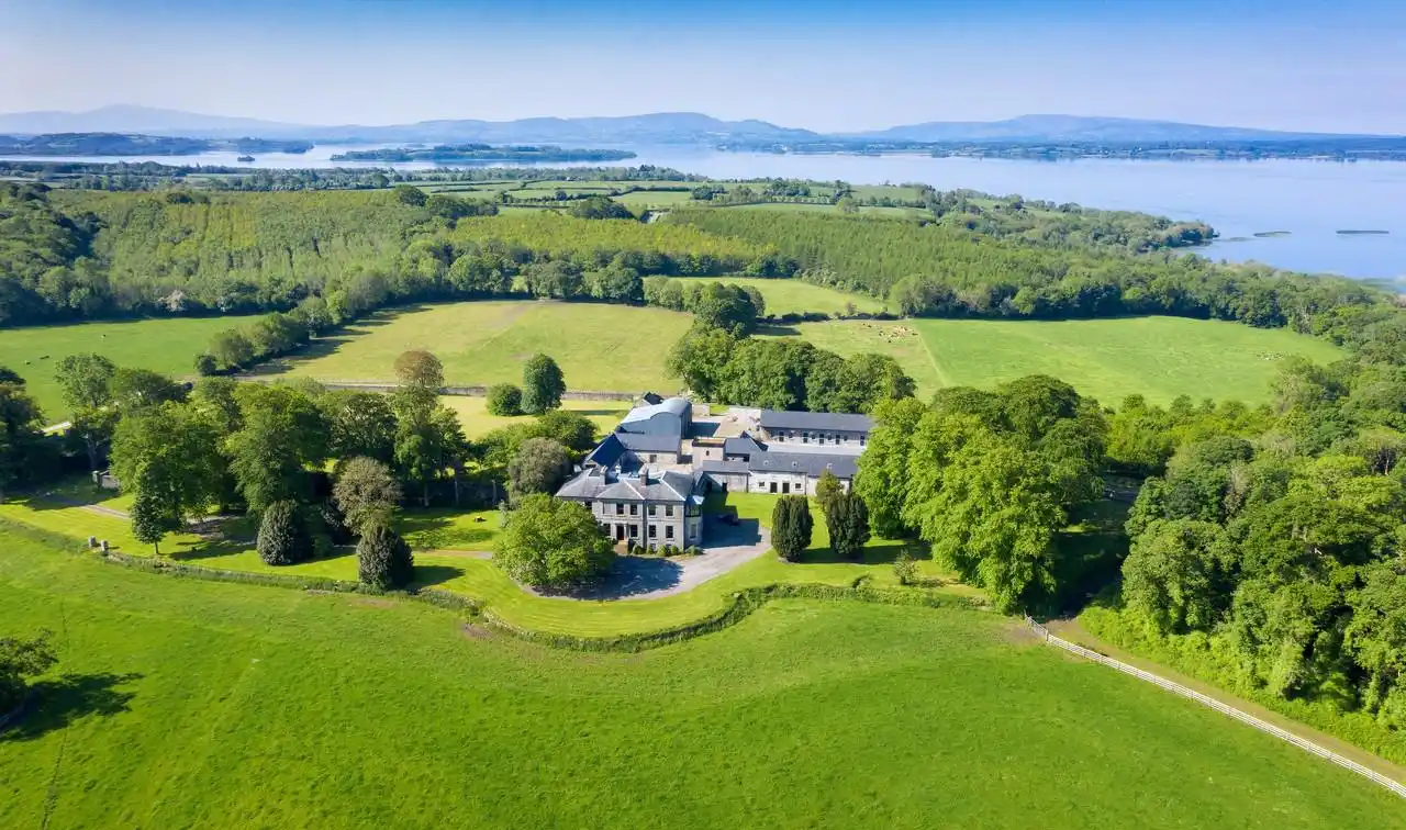 Bellevue House and Estate