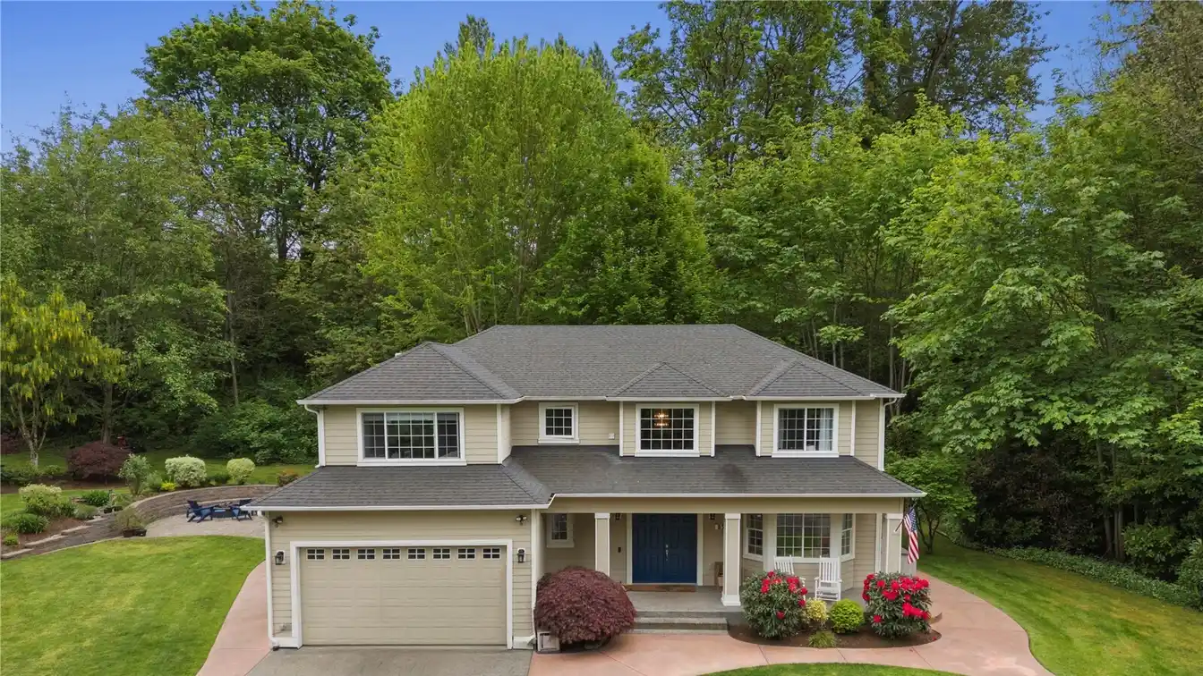 Beautifully Remodeled Home on Acreage