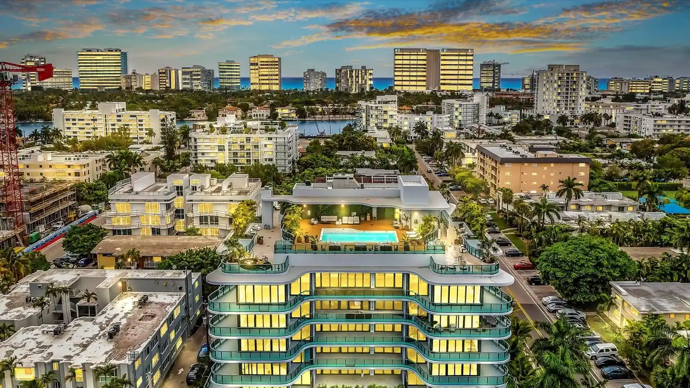 Corner Residence at Alana Bay Harbor Islands