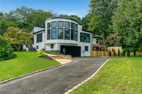 Renovated Home in Desirable Port Jefferson Village