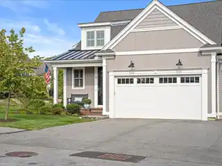 Loft Ideal for Office or Reading Nook