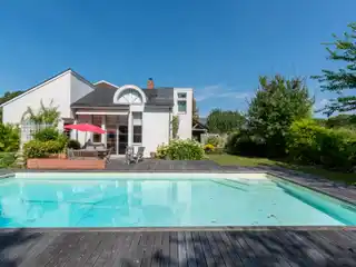 Luxury Vacation-Like Villa