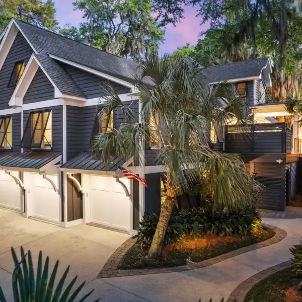 EXTRAORDINARY RESIDENCE IN COVETED WESTPORT