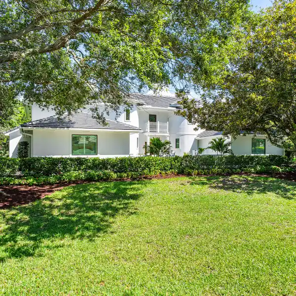 FULLY RENOVATED HOME IN EXCLUSIVE JUPITER HILLS