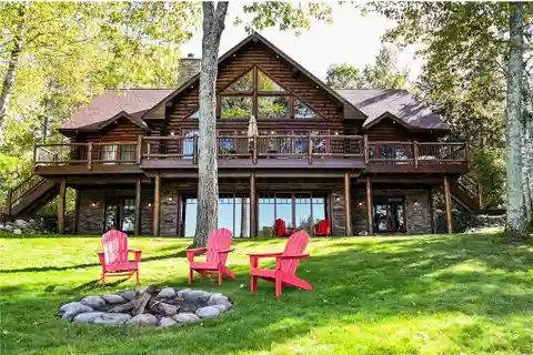Timeless Retreat on Daggett Lake