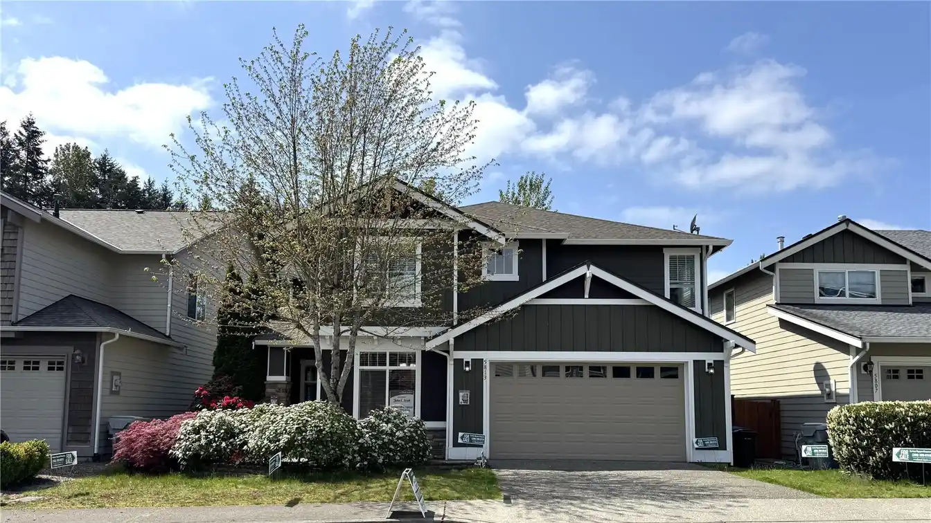 High-quality Home in Maplewood Estate Community