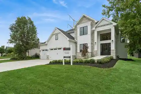 Stunning New Build in Sought After District