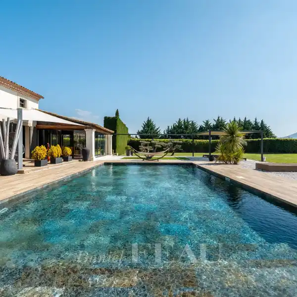 BEAUTIFULLY APPOINTED HOME ON LOVELY LANDSCAPED GROUNDS