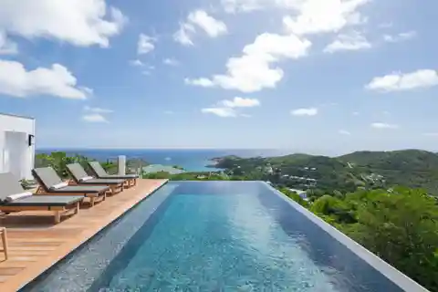 Villa Scarlett