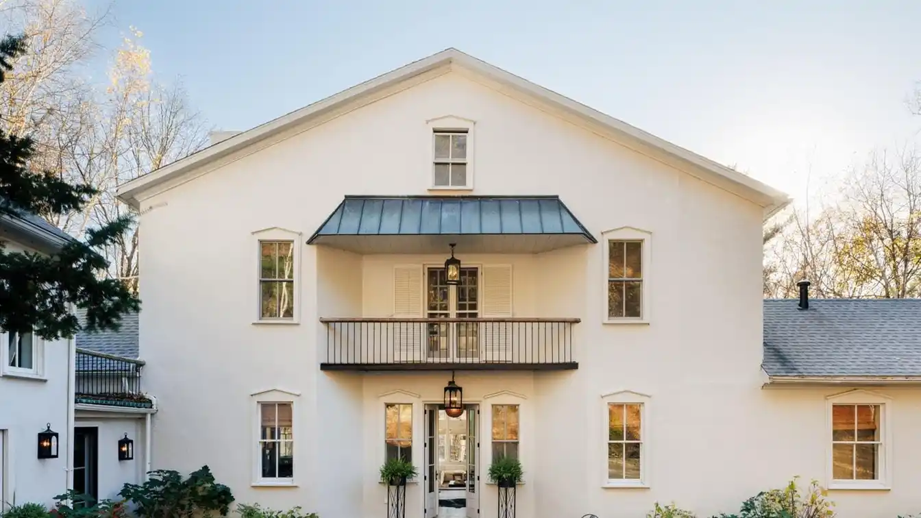 Dragonfly: a Rare 130-acre Estate