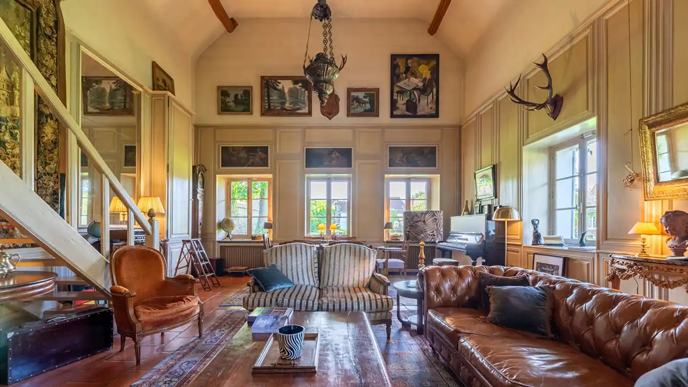 Characterful Residence in the Heart of Saint-georges-motel