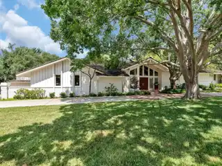 Exceptional Estate in Sought-After Vickridge