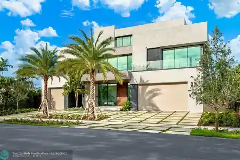 Stunning Modern Luxury Estate Home