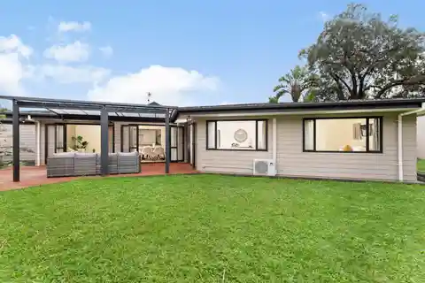 Immaculately Presented Single-Level Home from the 1970s