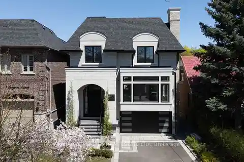 Custom Home in the Heart of Clanton Park