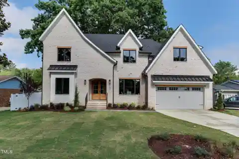 Elegant New Build with Timeless Character
