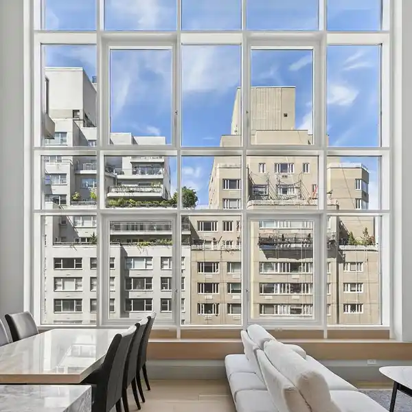 SOARING DUPLEX WITH PANORAMIC MANHATTAN VIEWS