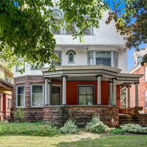 STATELY HISTORIC TREASURE OFFERING ENDLESS POSSIBILITIES