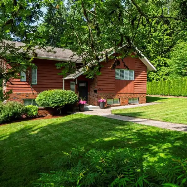 LOVELY DEEP COVE HOME