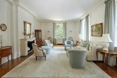 Elegant Living in an Iconic Building