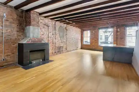 Renovated Full-floor Loft
