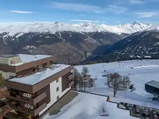 Enchanting Ski Setting