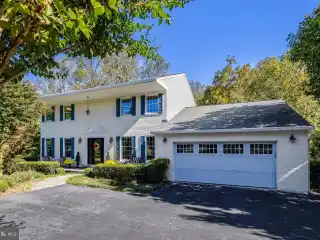 Private Colonial Retreat with Sunroom and Fire Pit