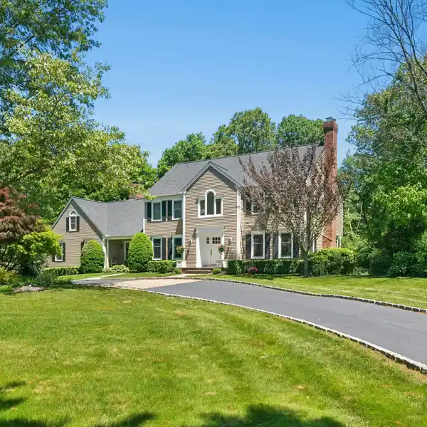 REFINED COLONIAL LIVING ON PEACEFUL CUL-DE-SAC