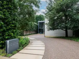 Contemporary Architectural Gem in Park Cities