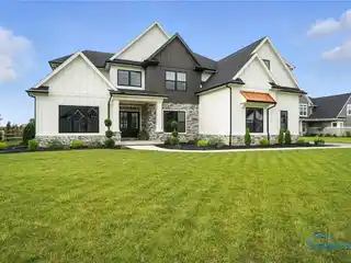 Sanctuary Stunner Full of Upgrades