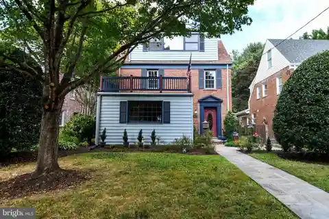Elegant Residence in American University Park