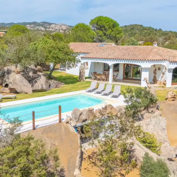 TRANQUIL THREE BEDROOM RESIDENCE