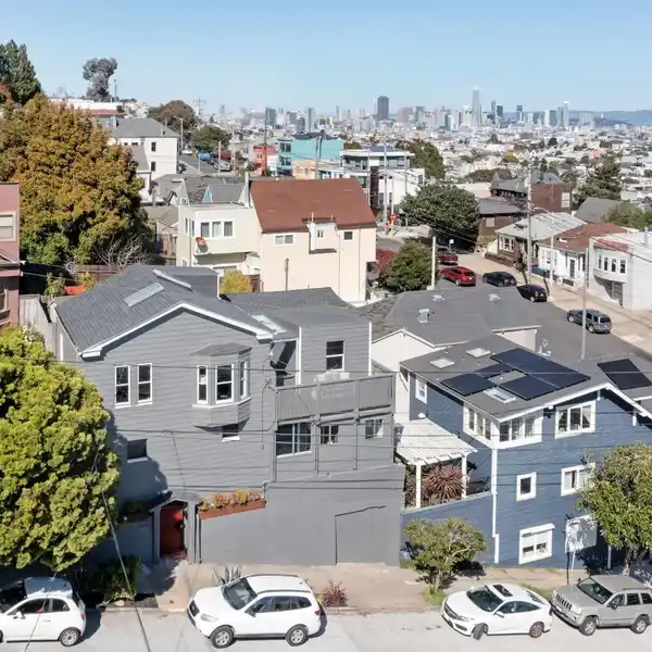 BEAUTIFULLY REIMAGINED NOE VALLEY HOME
